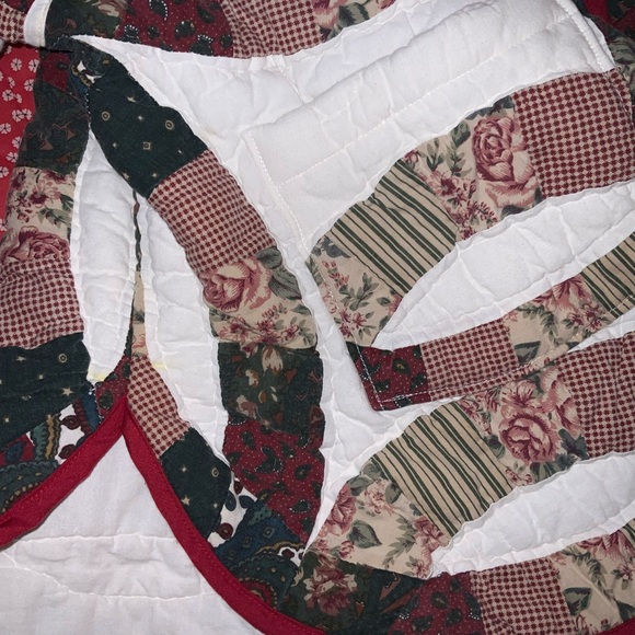 handmade quilt coat vintage quilted jacket L wedding ring red green pockets - Picture 4 of 6